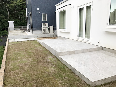 お庭のバージョンアップ２ レンガの小道編 スタッフブログ 北欧スタイル注文住宅のフーセット
