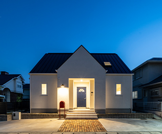 福岡市西区・新築戸建／愛宕浜の家